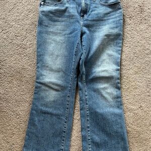 Madewell Denim Mid Rise Kick Out Jeans Size 31 Medium Wash Ankle 27” Inseam